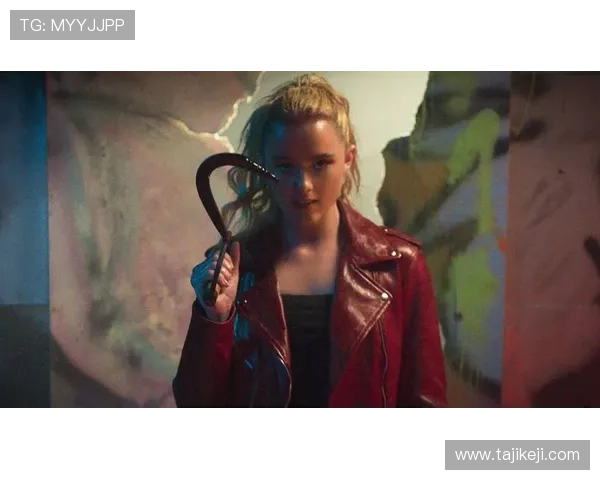 围绕詹妮弗的肉身展开的黑暗校园奇幻悬疑剧命运交错故事