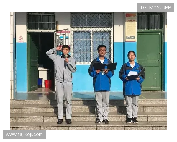 《麻辣鲜师》：那些年，我们一起追过的校园青春与热血